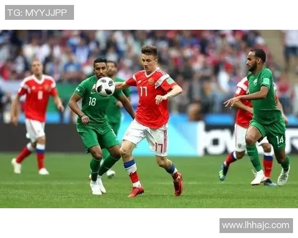 揭秘足球明星女装的时尚名称与背后的故事 揭秘足球明星女装的时尚名称与背后的故事